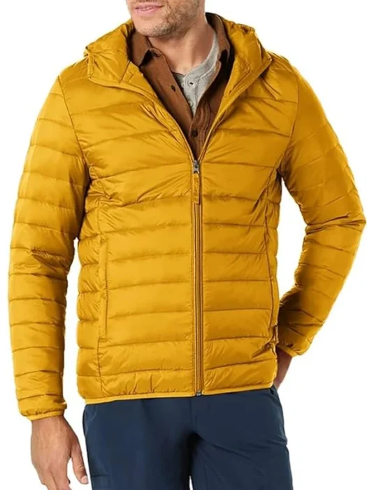 Men's Lightweight Water-Resistant Packable Puffer Jacket with Hood