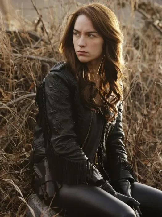 Wynonna Earp Melanie Scrofano Leather Black Jacket