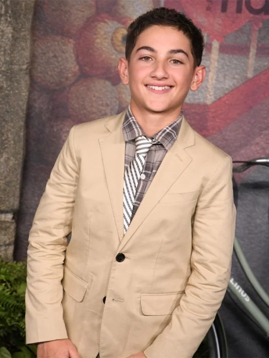 IT Welcome to Derry Premiere Arian S. Cartaya beige Blazer