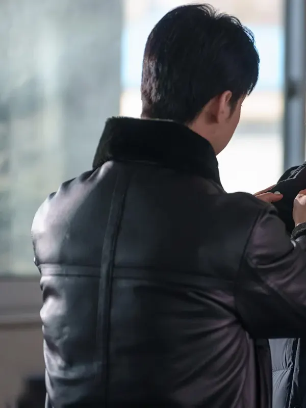 Jang Dong-yoon Queen Mantis Shearling leather Jacket