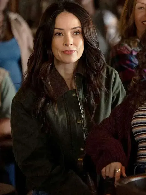 Abigail Spencer Best Medicine S01 Green Jacket