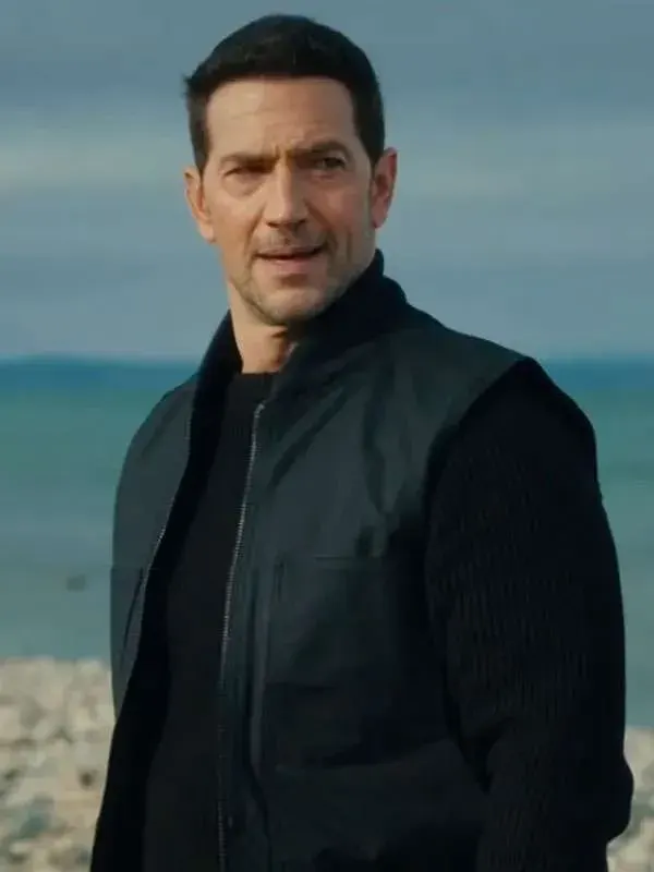 Hudson and Rex Luke Roberts Black Vest