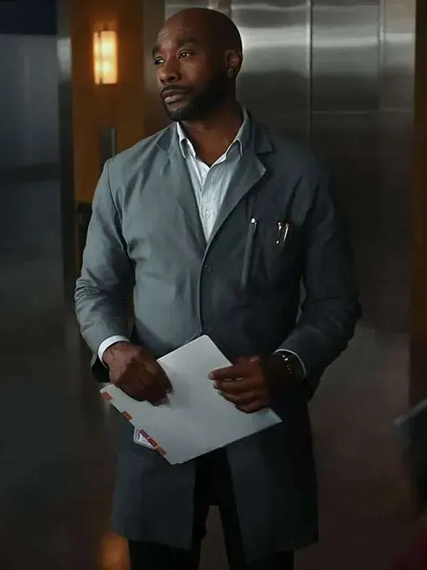 Morris Chestnut Watson S02 Grey Coat