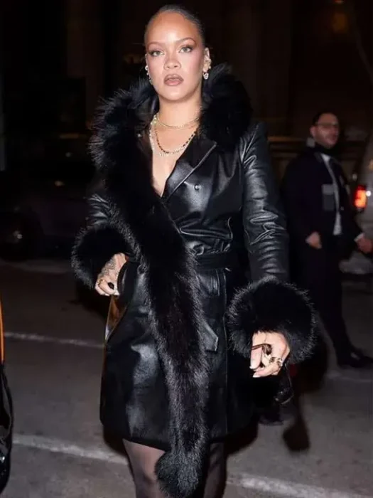 NYC 2026 Rihanna Fur Trim Black Leather Coat