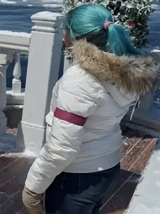 One Piece Miss Wednesday Puffer White Jacket