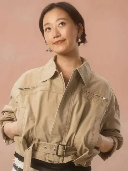XO Kitty Anna Cathcart Cropped Beige Jacket