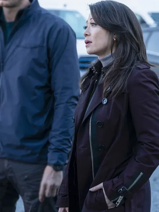 Fiona Rene S02 Tracker Reenie Greene Maroon Coat