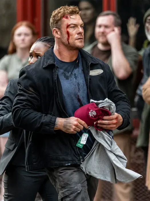 Reacher_S04_Alan_Ritchson_Jacket