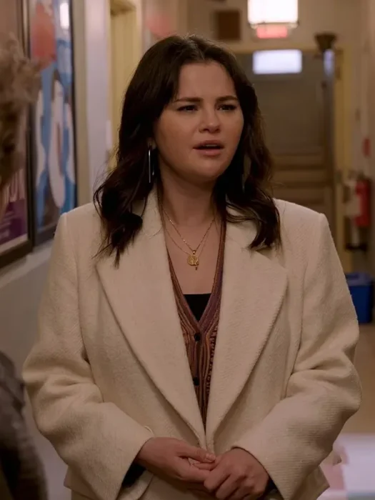 Mabel Mora Only Murders In The Building S03 Selena Gomez White Coat