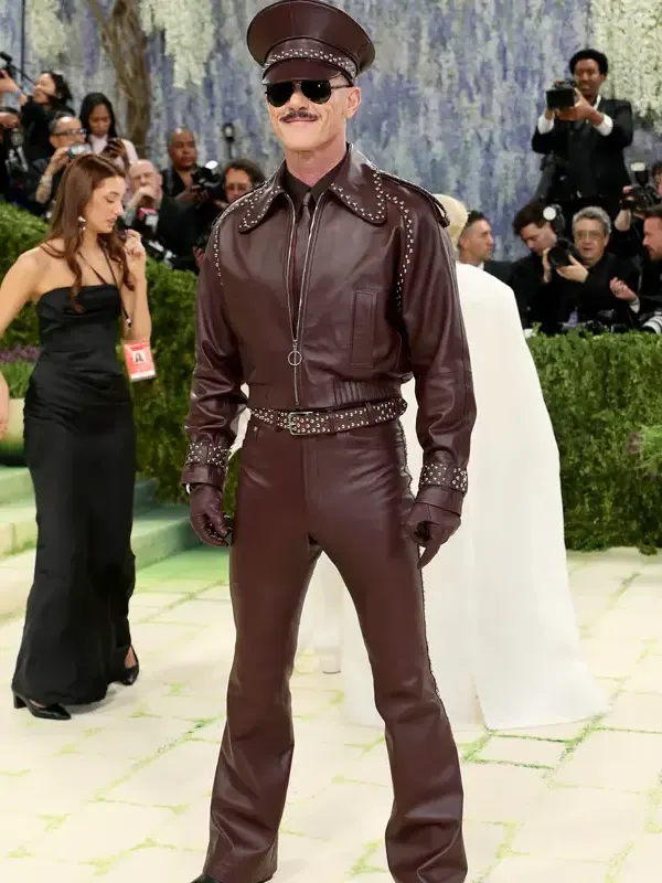 Met Gala 2026 Luke Evans Studded Leather Suit