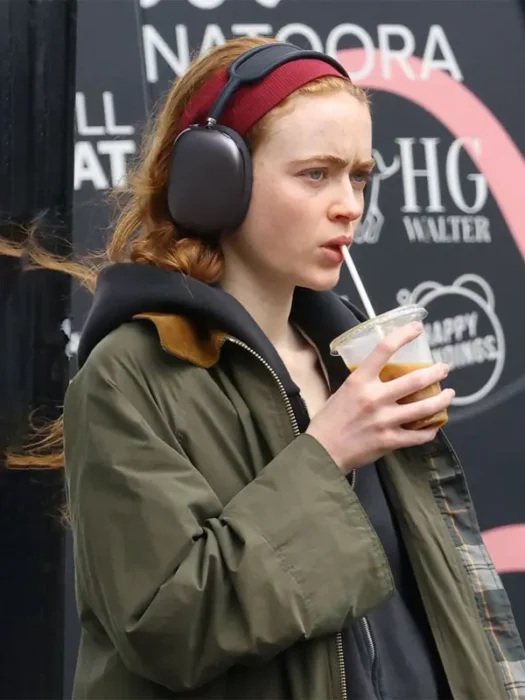 Notting London Hill Sadie Sink Green Jacket