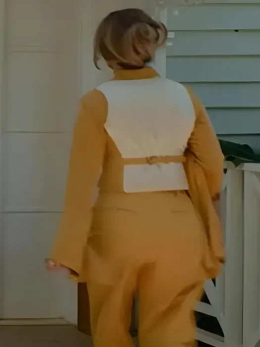 Office Romance Jennifer Lopez Yellow Vest