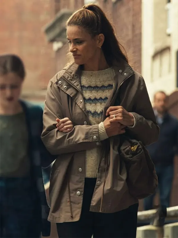 Amanda Peet Fantasy Life 2026 Cotton Jacket