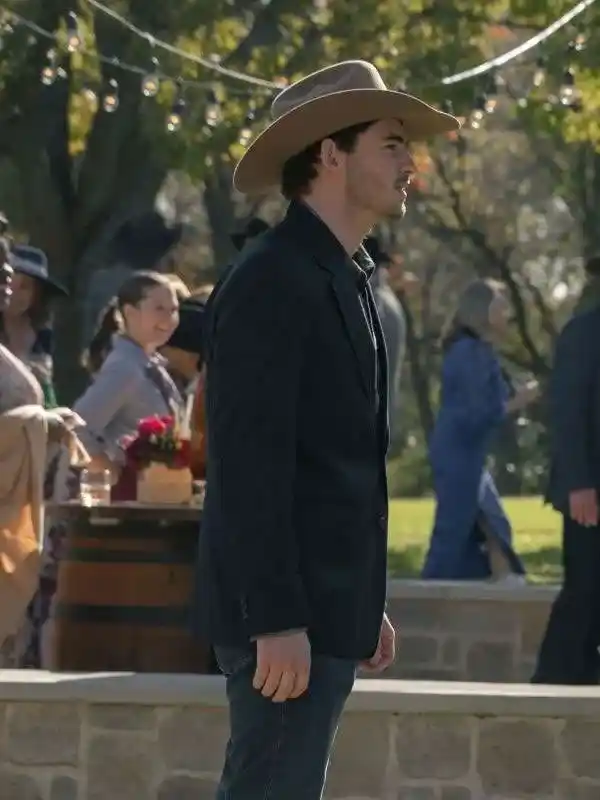 Dutton Ranch Finn Little Black Blazer