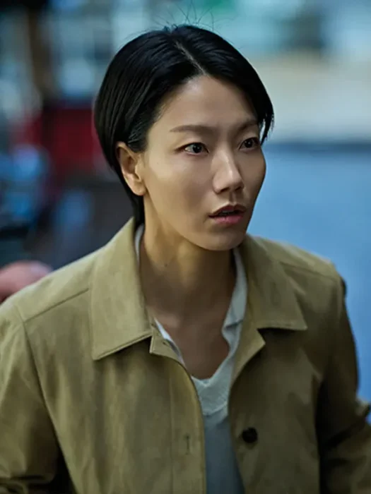 Colony 2026 Choi Hyun-hee Brown Jacket