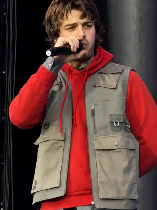 Outside Land Concert Joe Keery Black Vest