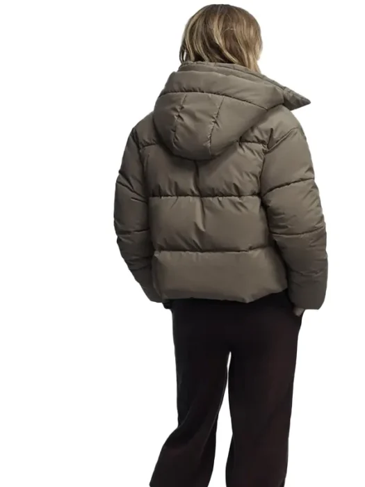 Womens Puffer Jacket Back