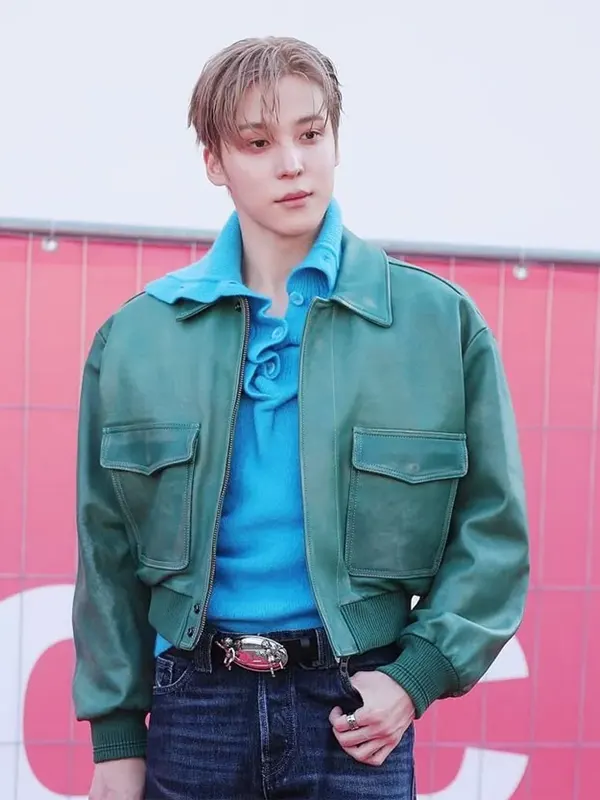 Milan FW Jeong Yun-ho Green Jacket