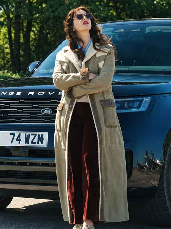 The Gentlemen S2 Bella Soranza Shearling Coat