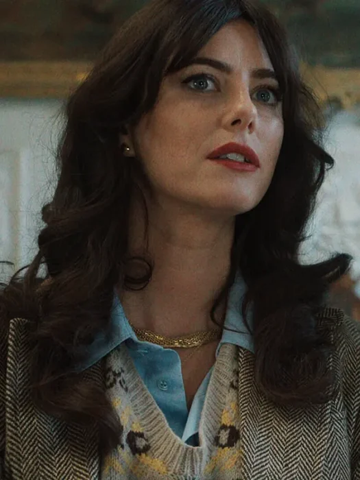 The Gentlemen S2 Susie Glass Coat